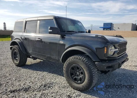 2024 Ford Bronco Wildtrak z USA, uszkodzony, nr VIN 1FMEE2BP2RLA08041